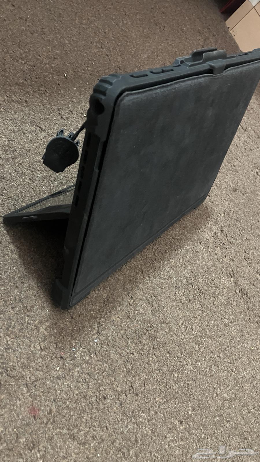 Microsoft 2-in-1 Laptop in excellent condition64551533064321114