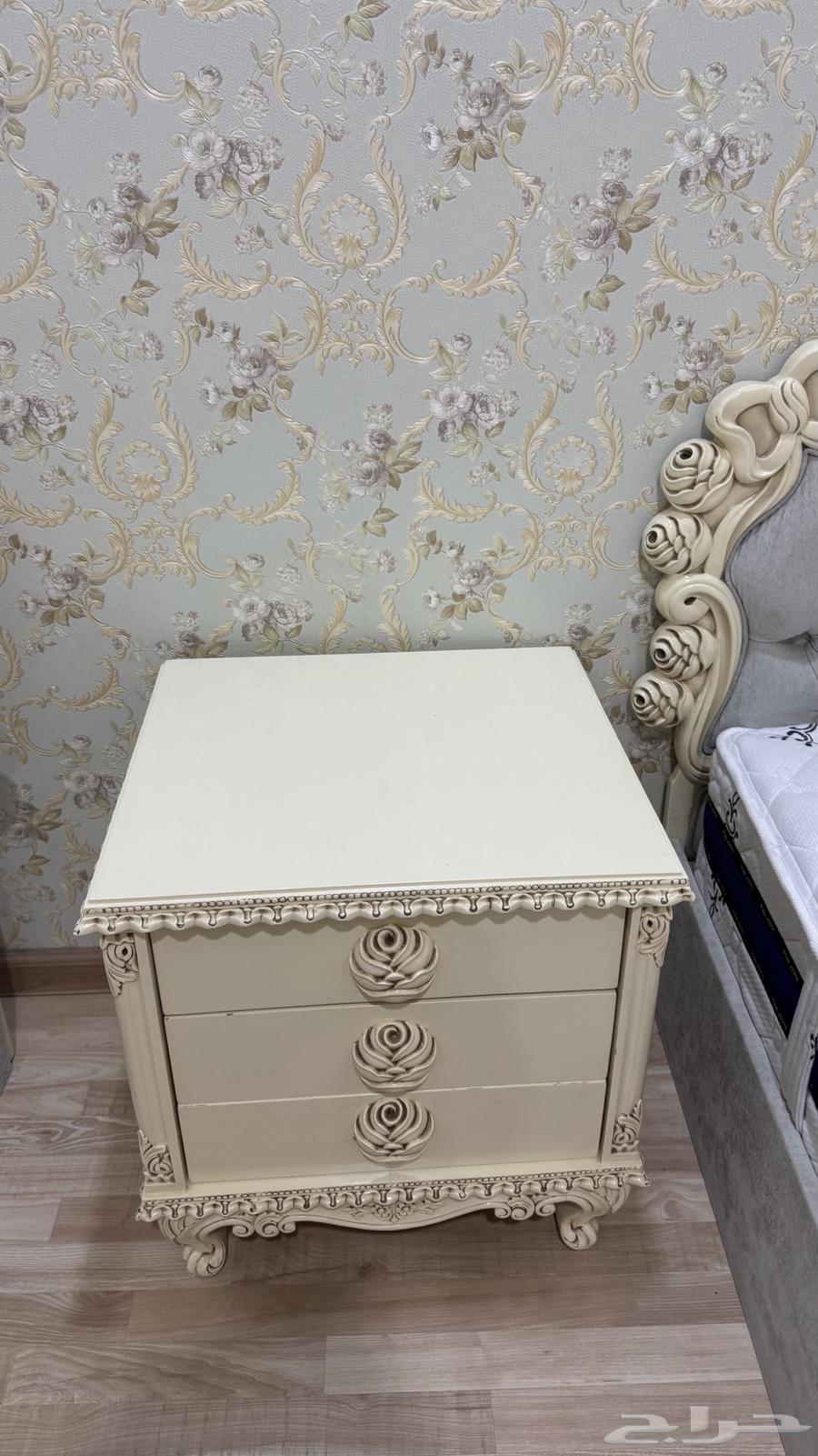 غرفة نوم كاملة للبيع64543747468803110