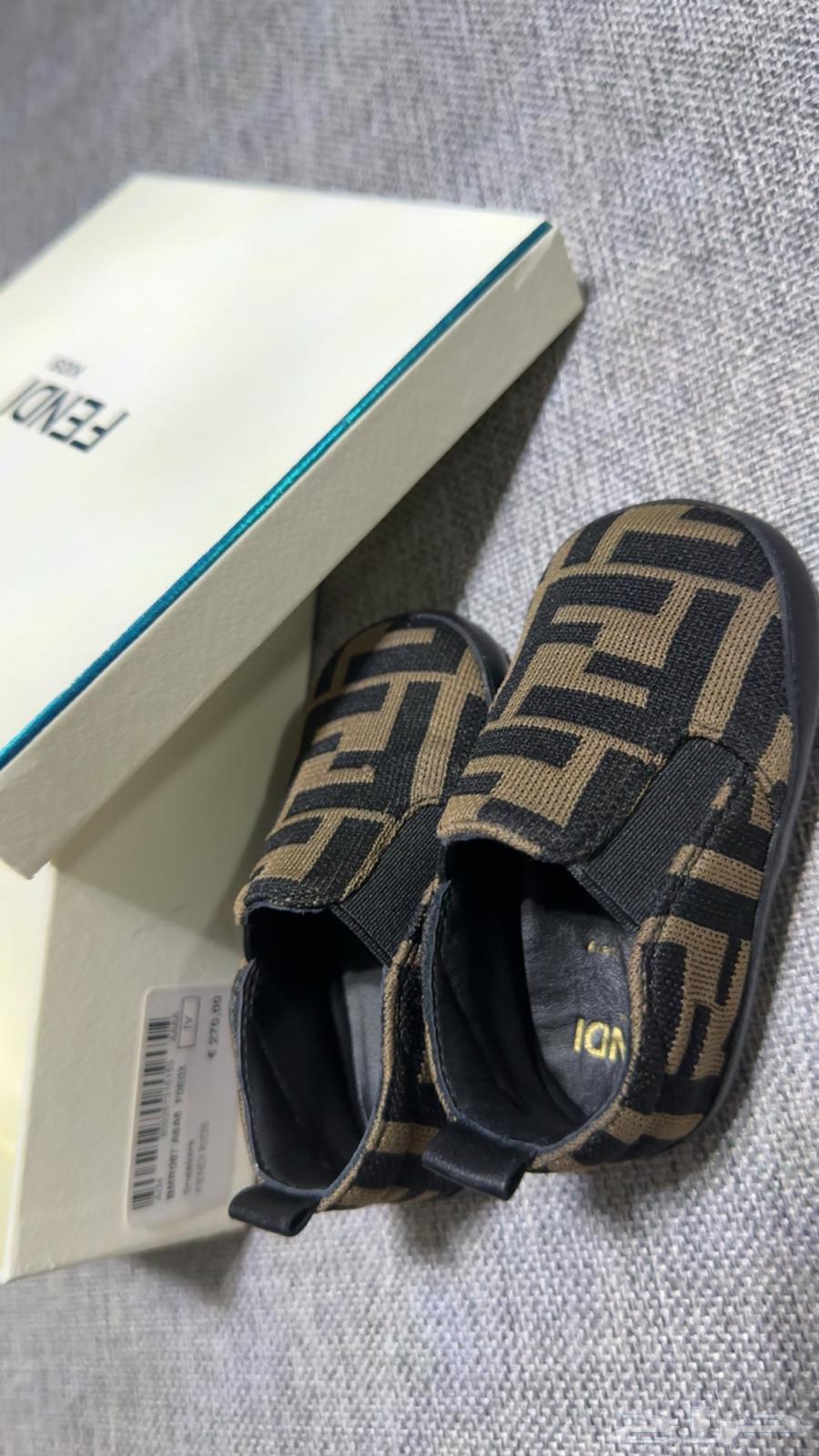 جزمه فندي اصلي64549910665730110