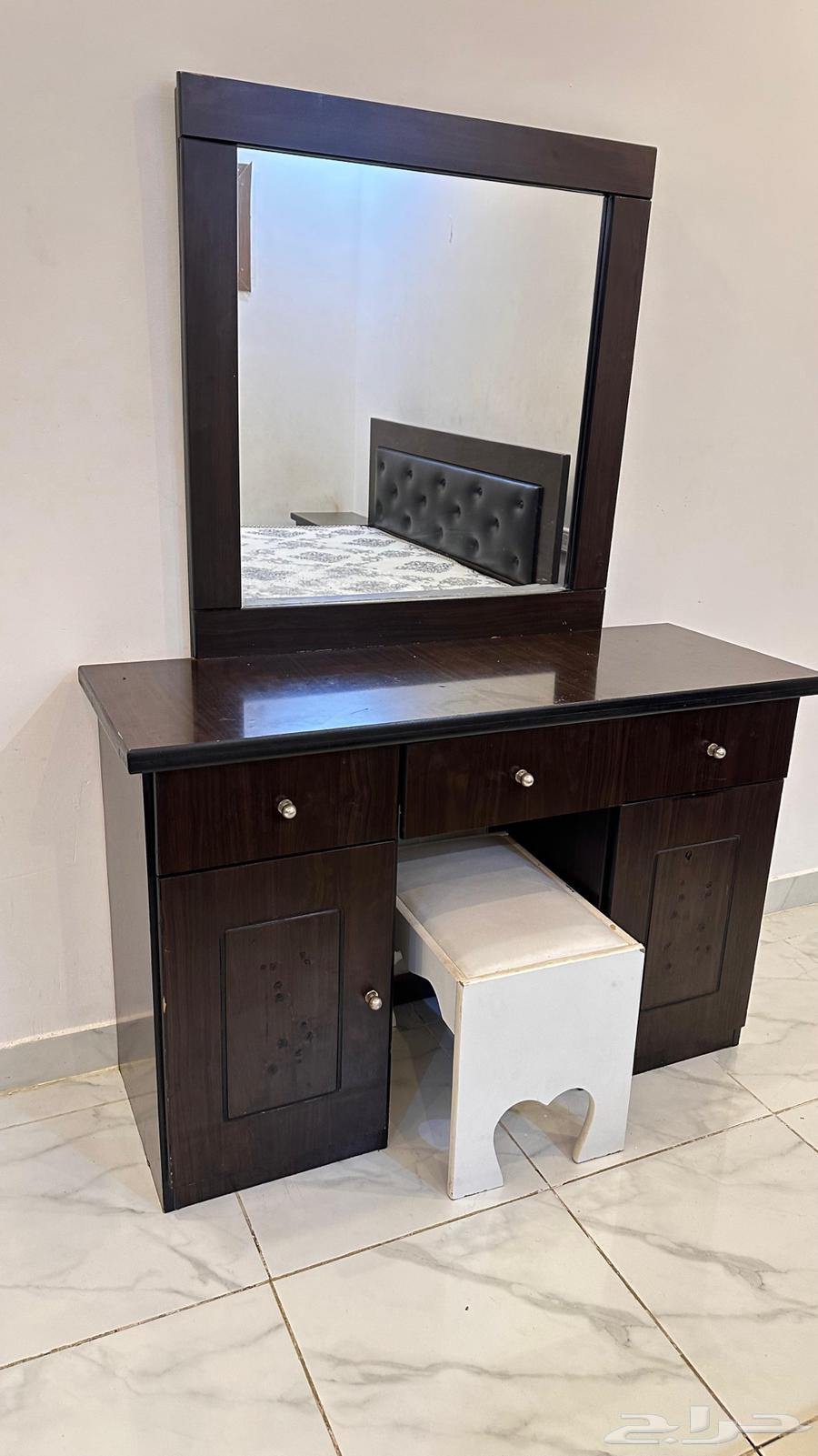 غرفه نوم كنب مطبخ اثاث64544777501185112