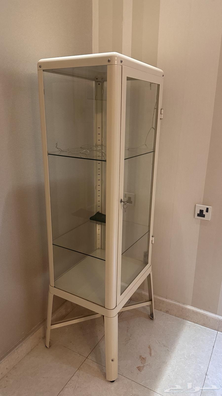 دولاب زجاج64545062259202111