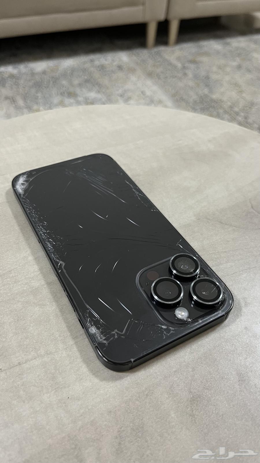 جوال ايفون 14 برو ماكس 128 قيقا البطاريه 8764544495455233113