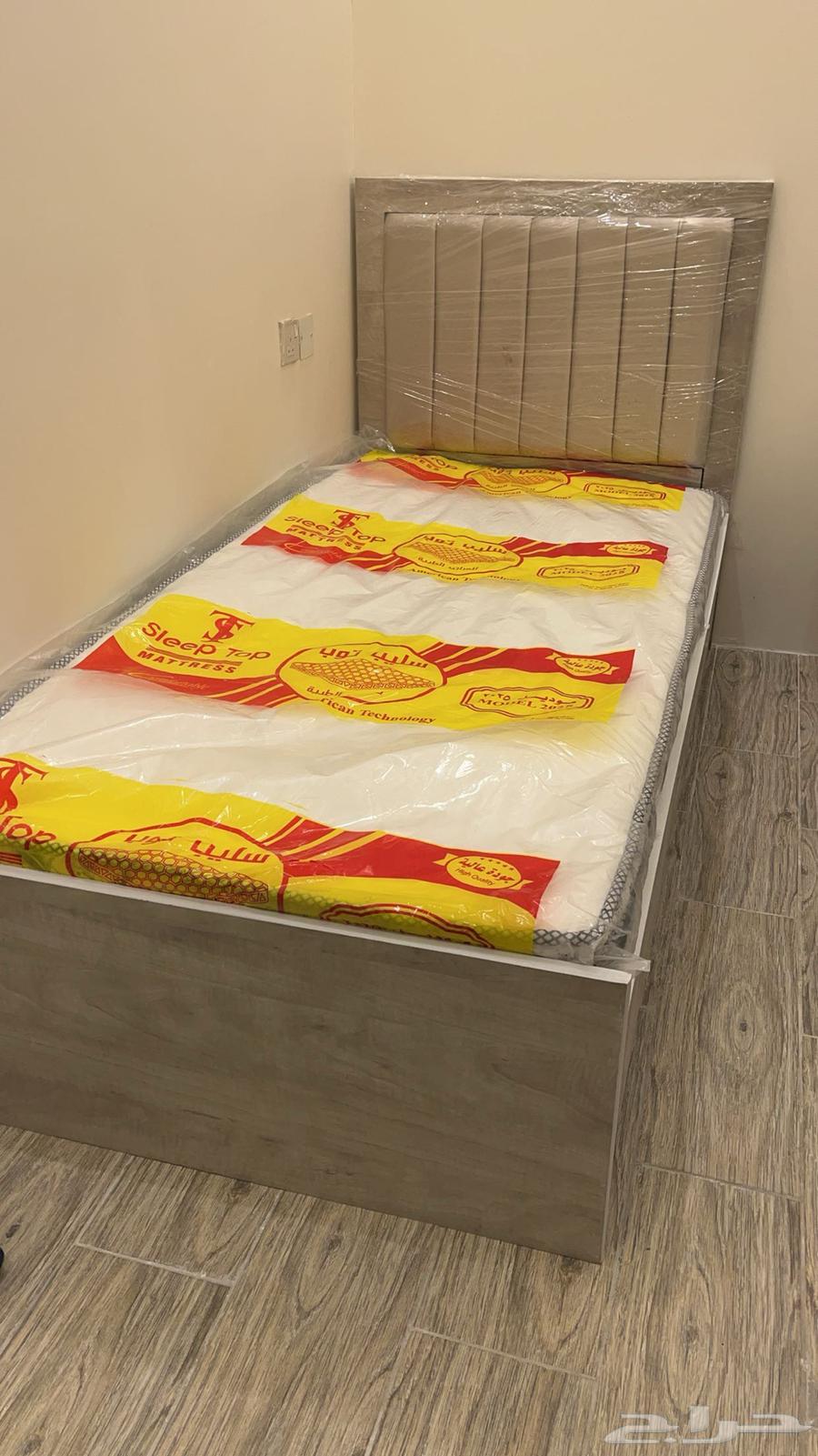 سرير نفر جديد شامل مرتبه 35064552604863106112