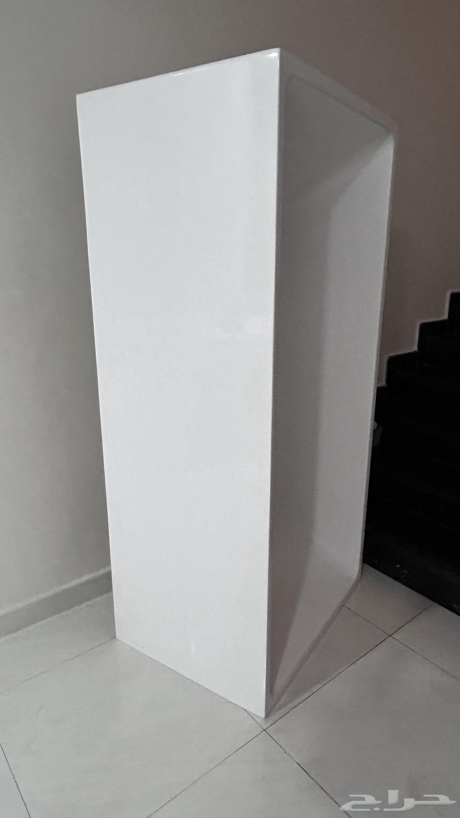 بانيو64547346428162112