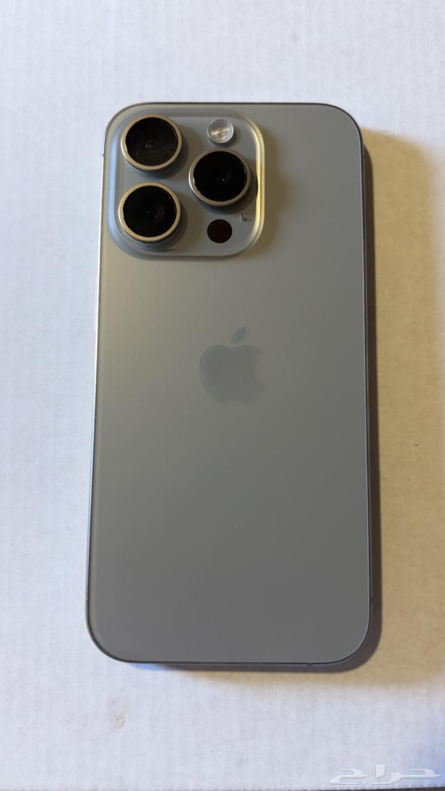 ايفون 15 برو نظيف جدا64547652554626110