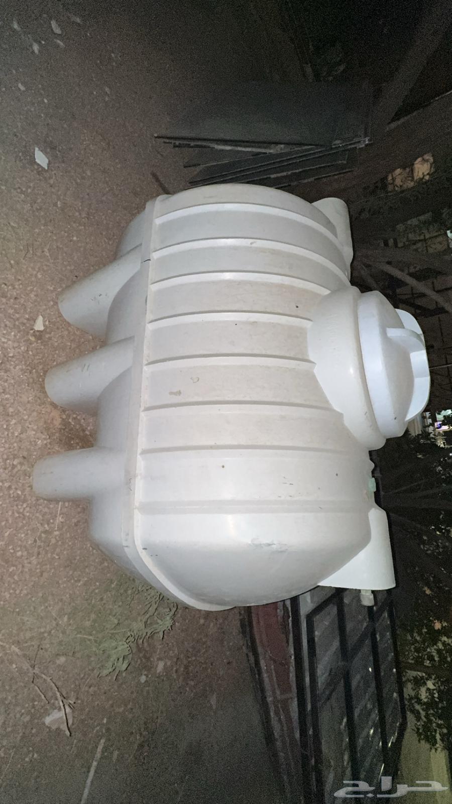 خزان 1500 L الزامل نظيف64544030205442112