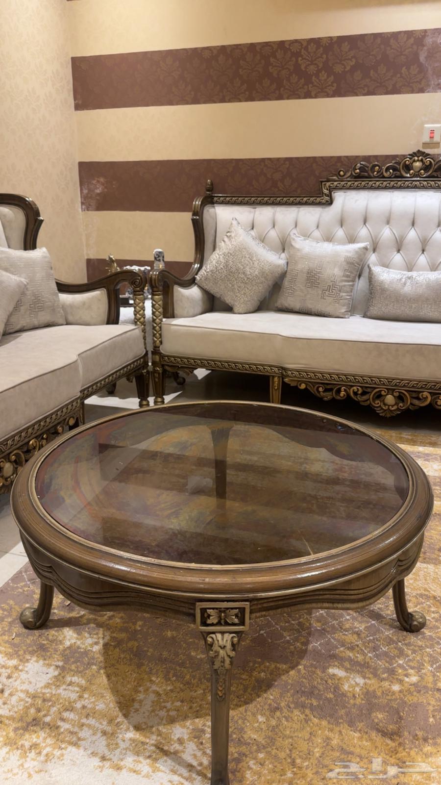 كنب للبيع64544241382275111