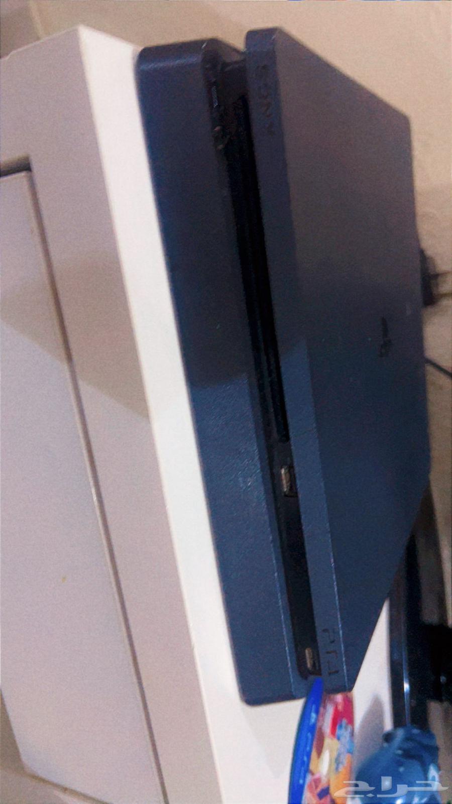 سوني فور 4نظيف مع 2يد سوني64551719649665110