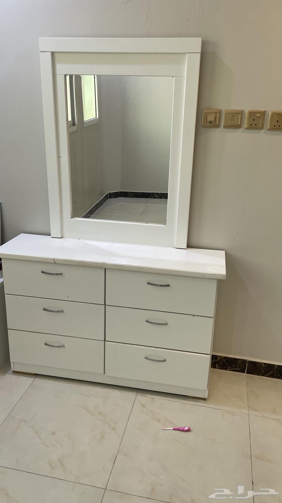 تسريحه و سريرين نظيفه وما استعملت بكيستها64548533281025114