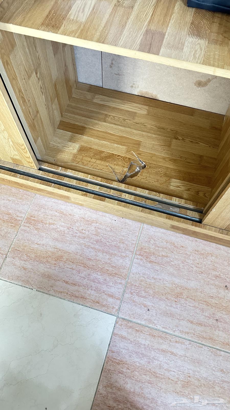 دولاب ثلاث ابواب سحب64544396541698112