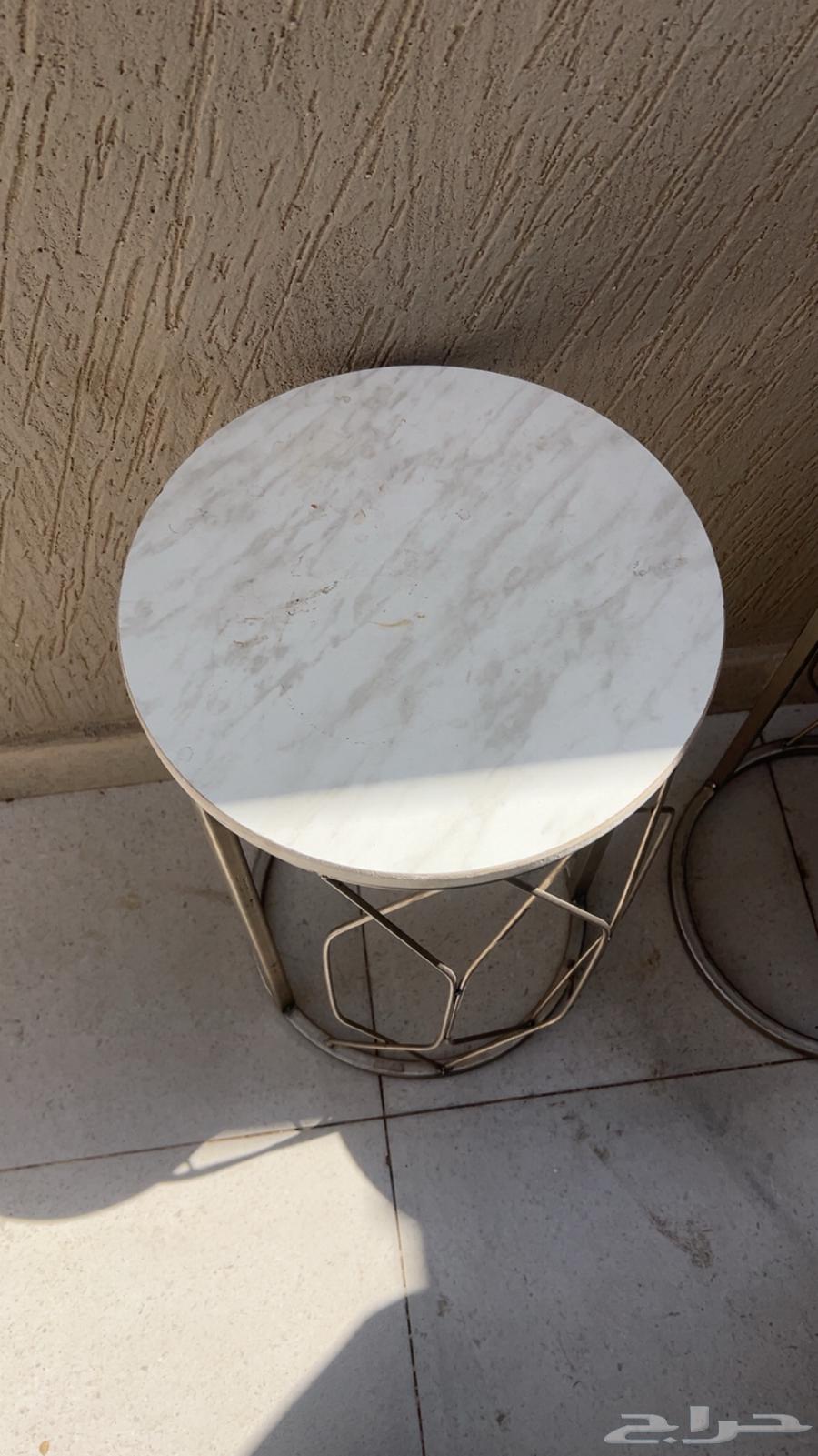 Coffee tables and sofas64546943483009112