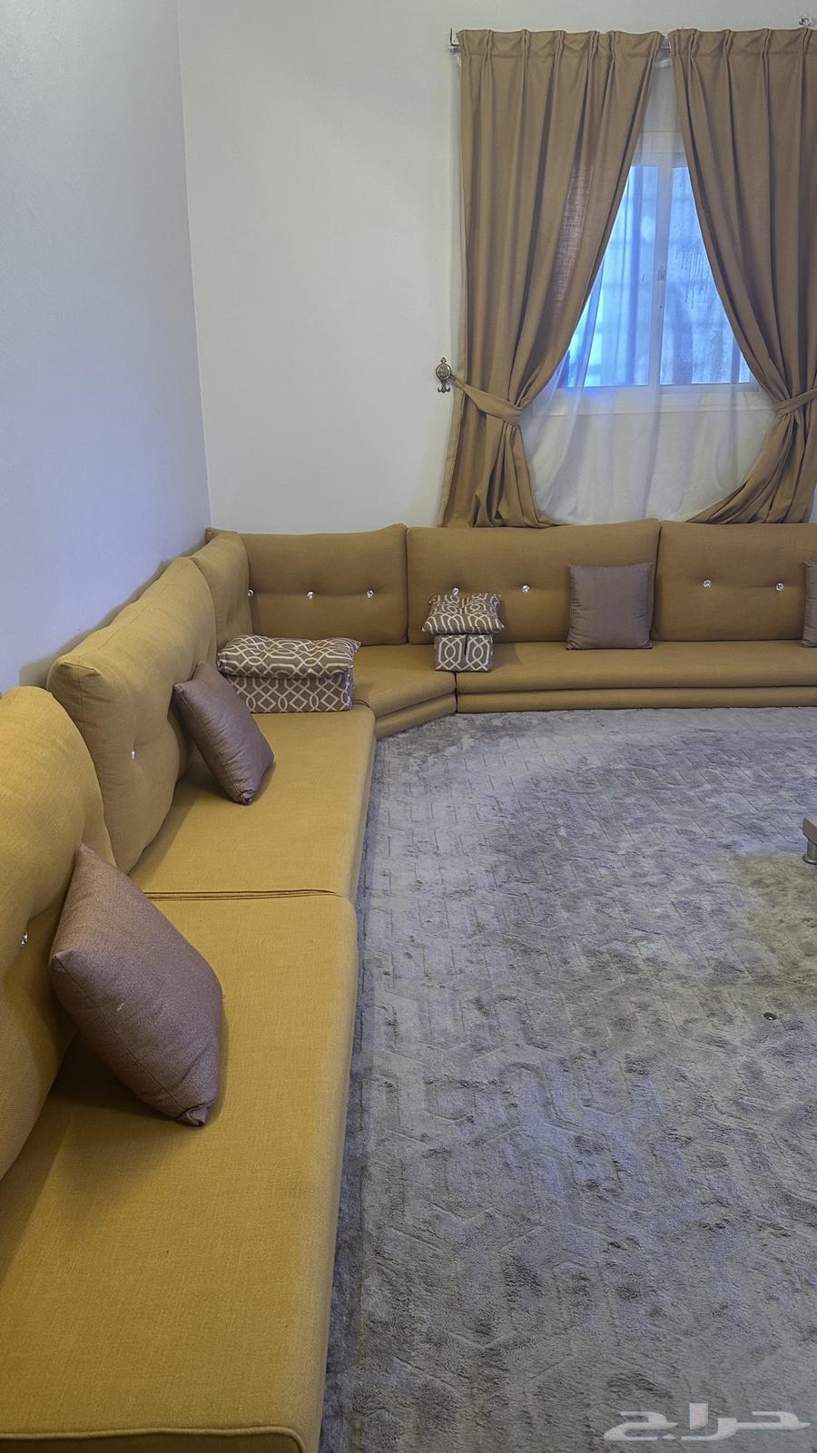 Floor sofa64552703998081110