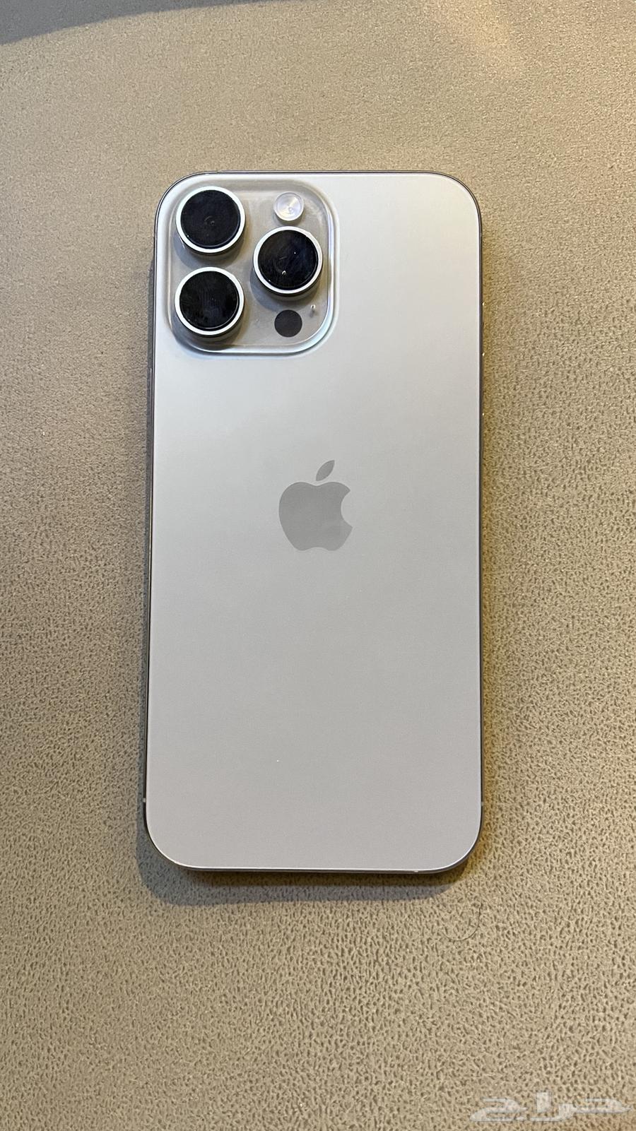 للبيع ايفون 16 برو ماكس 25664544227184897111