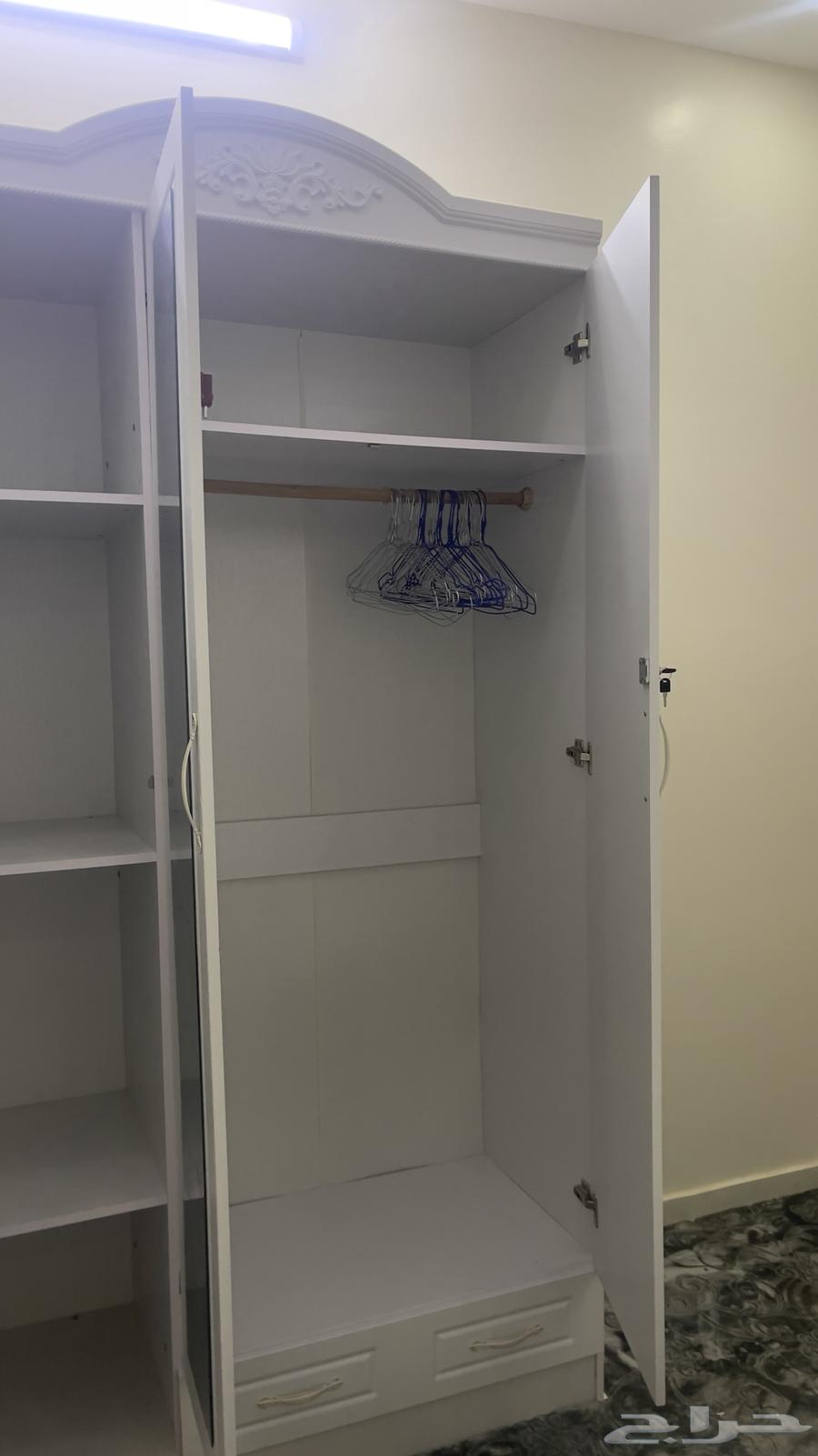 دولاب وسرير جديده السوم 120064552703958275112