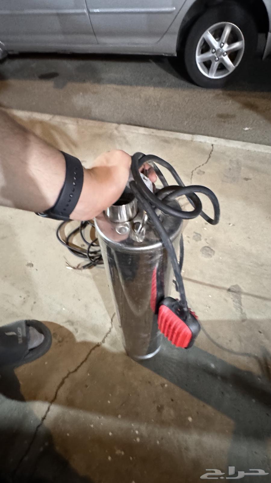 مضخة غاطسة ستيل شبه جديدة للبيع64552958990595114