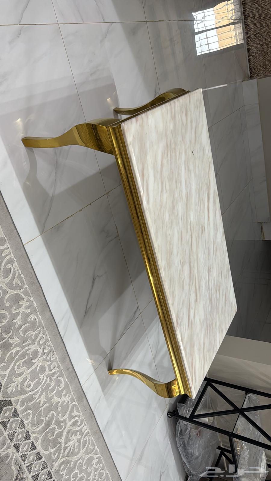 طاولة رخام ابيض64547124270081112