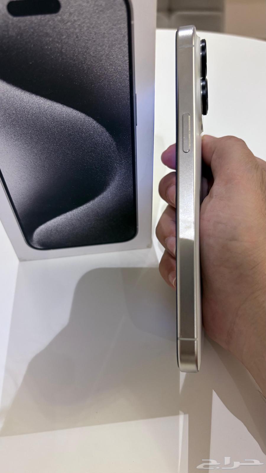 iPhone 15 Pro Max64550974651777111