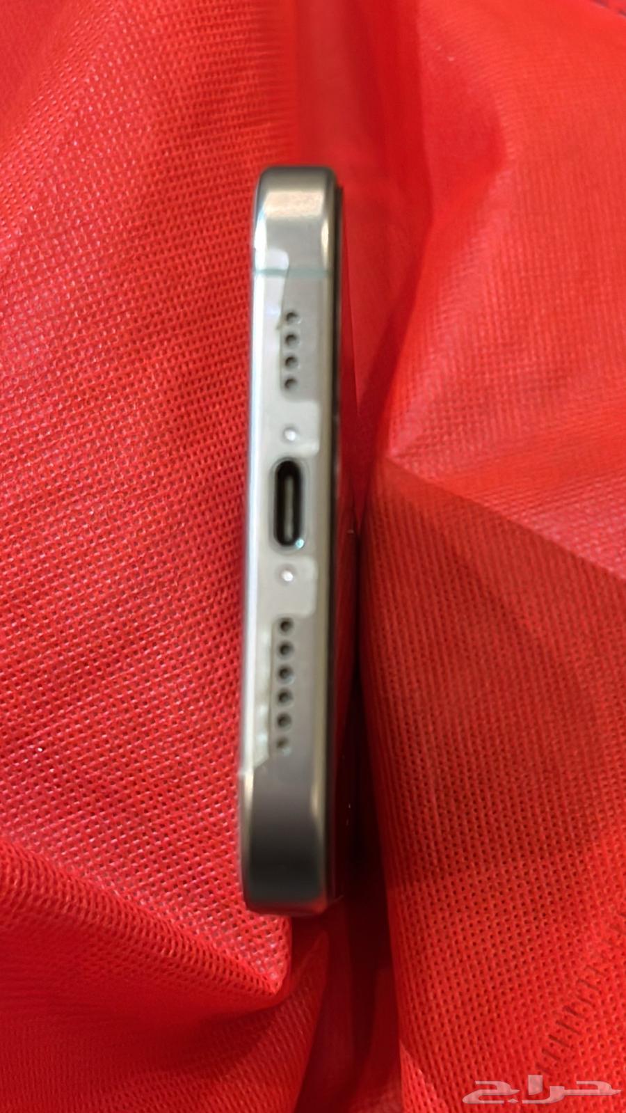 iPhone Pro Max 1664551076296962112