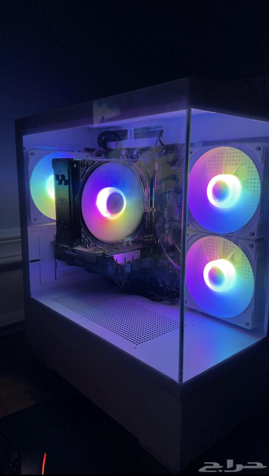 PC قيمنق شبة جديد للبيع64552163459971112