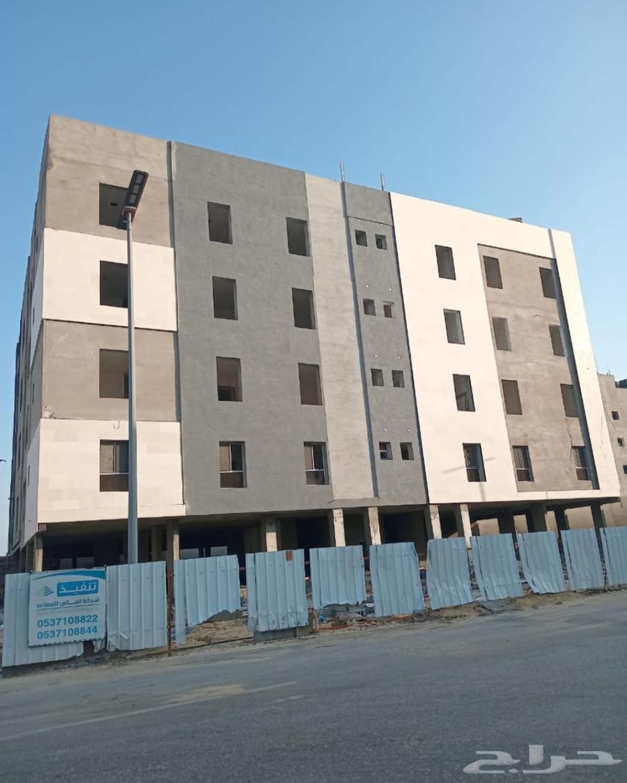 مشرف بناء64151702778243114