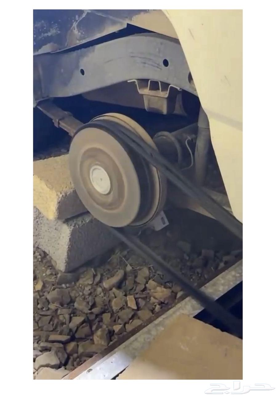 مولد كهرباء 40 كيلو اصلي وعلى الشرط شغال64544086607873110