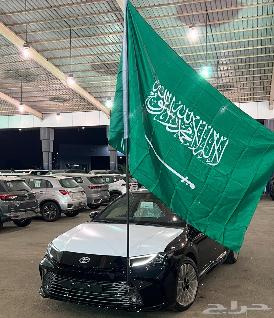 اعلام مخصصة للسيارة للاحتفال باليوم الوطني64551734029441114