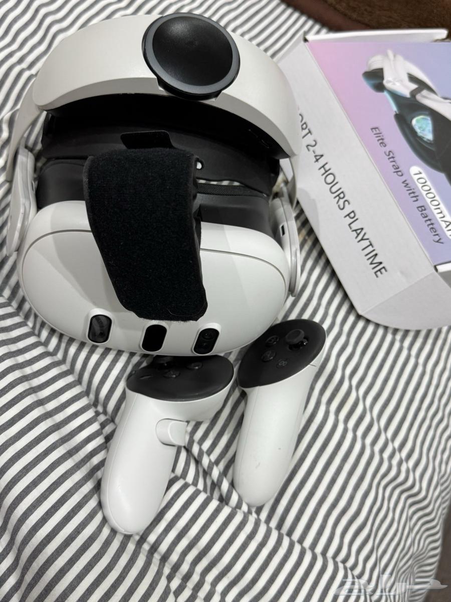 Meta Quest 3 (Virtual Reality Glasses)64553751509377110