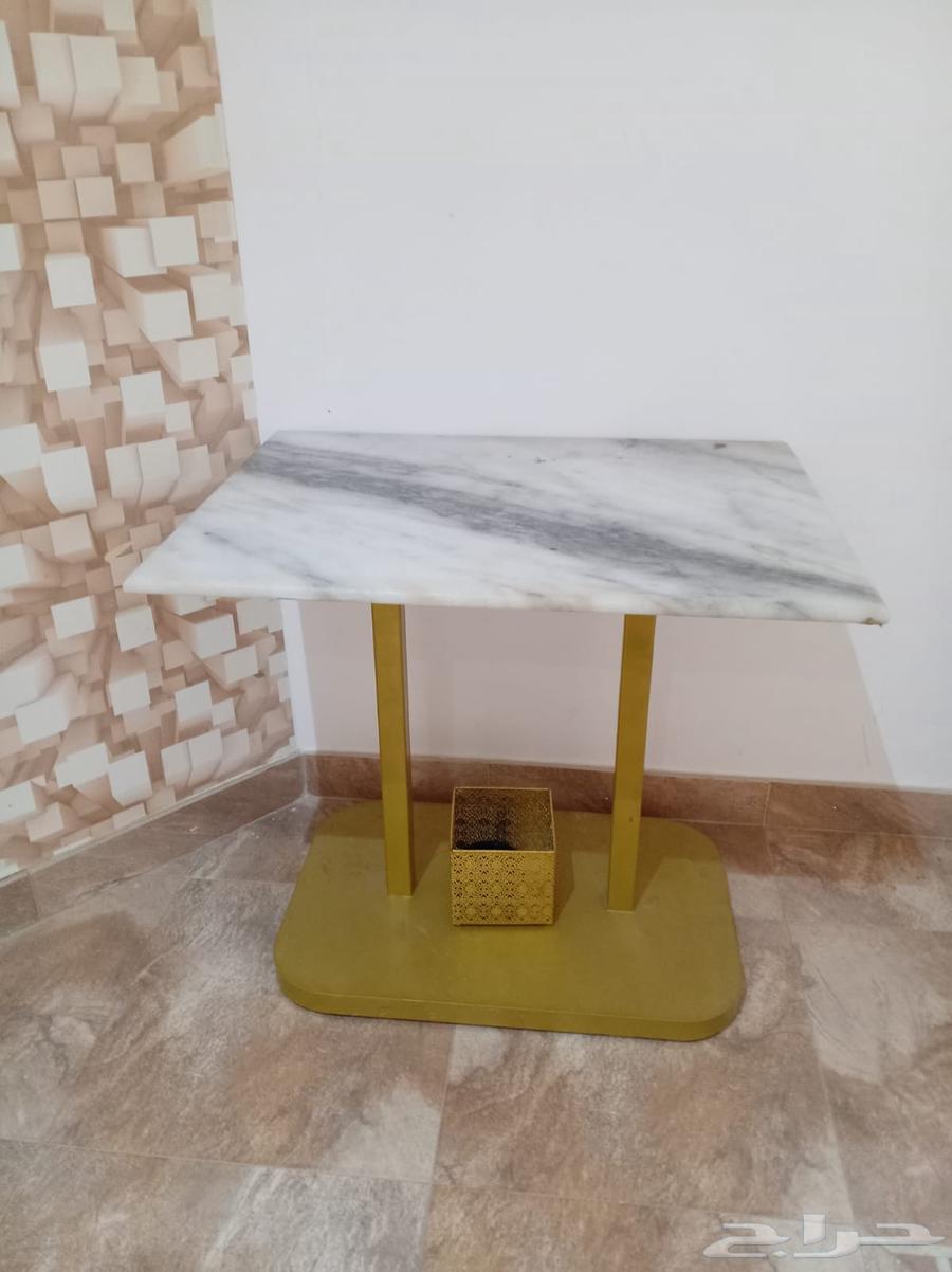 Table (real marble)64545118772097110
