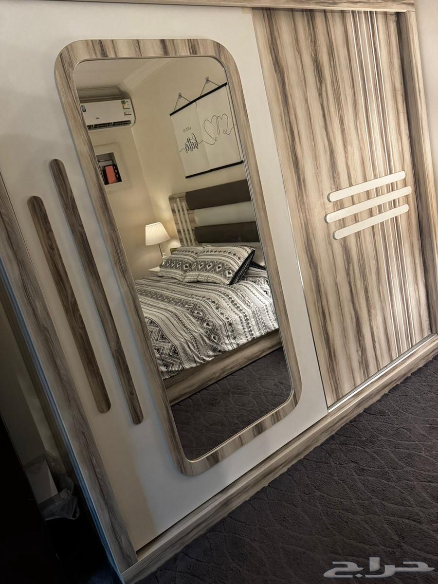 غرفة نوم شبه الجديد64547110449665110