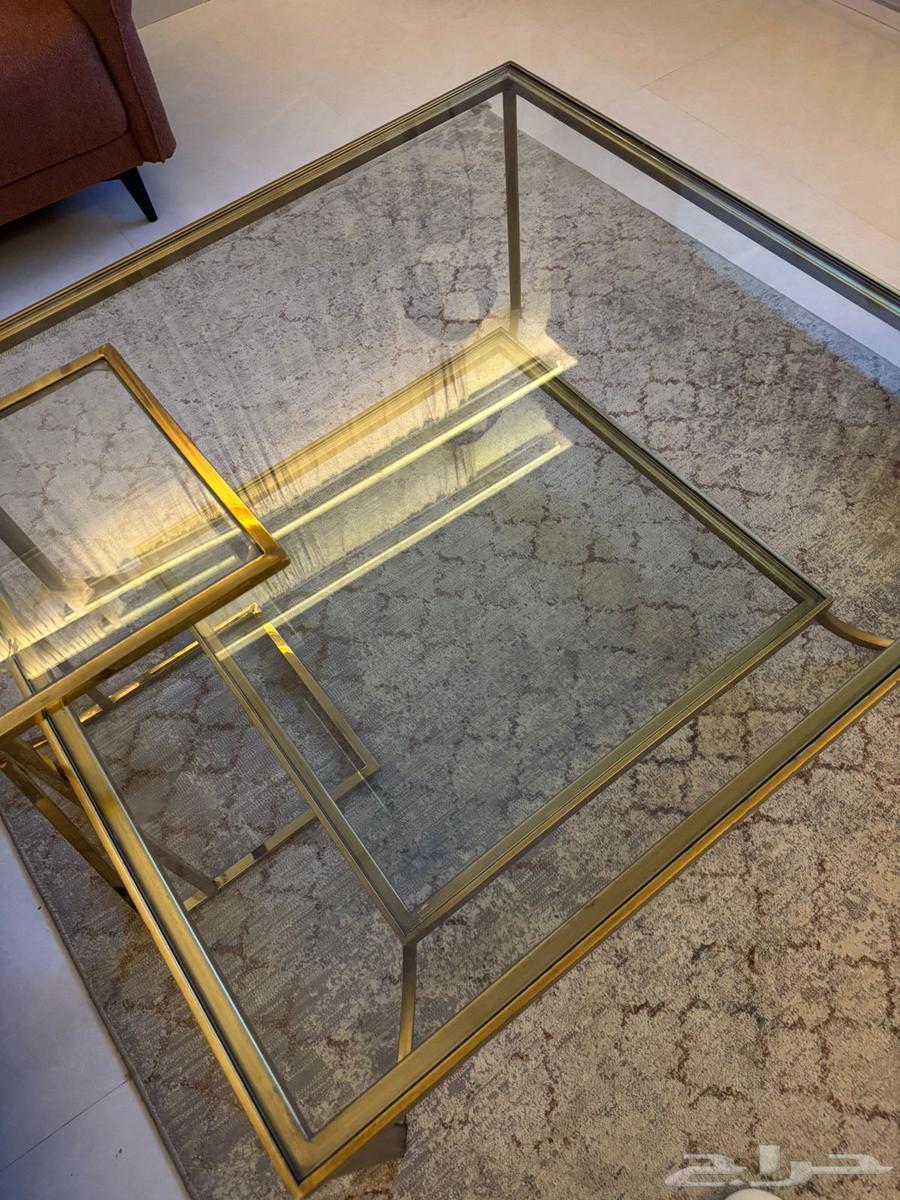 Sofas and table from Abiyat64553044428673112