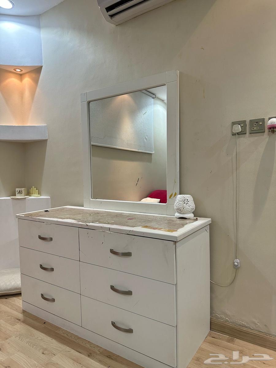 غرفة نوم مستخدمه للبيع64548758658433113