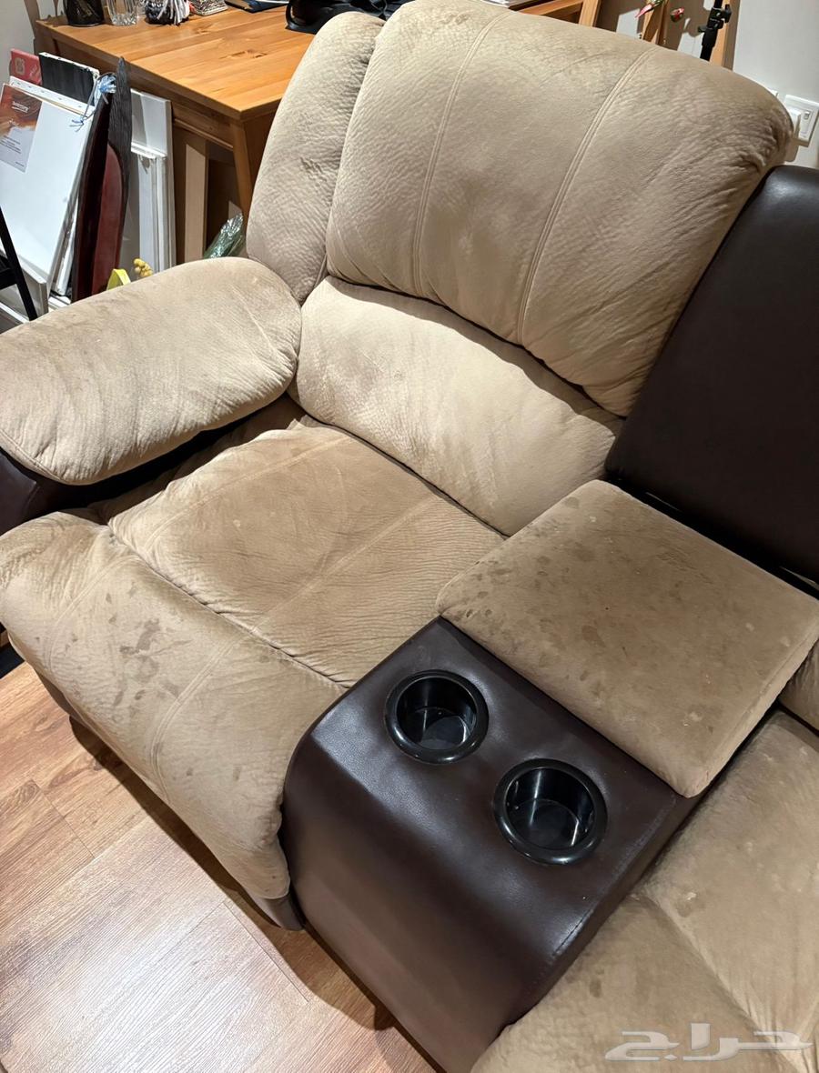 كنب ليزي بوي 300ريال فقط   طاولة تلفزيون مجانا64549247694594113