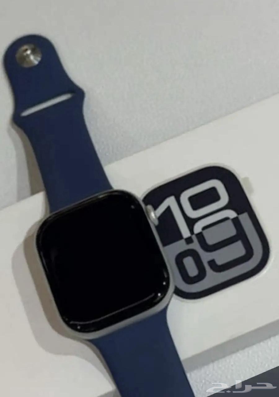 Cerise 10 watch like brand new, used for about 3 months64547332512897110