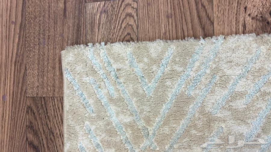 فرشة تركية الكبيره 3 في 4 والصغيره2 ونص في 3 جديدة تبي غسيل64544905653377113