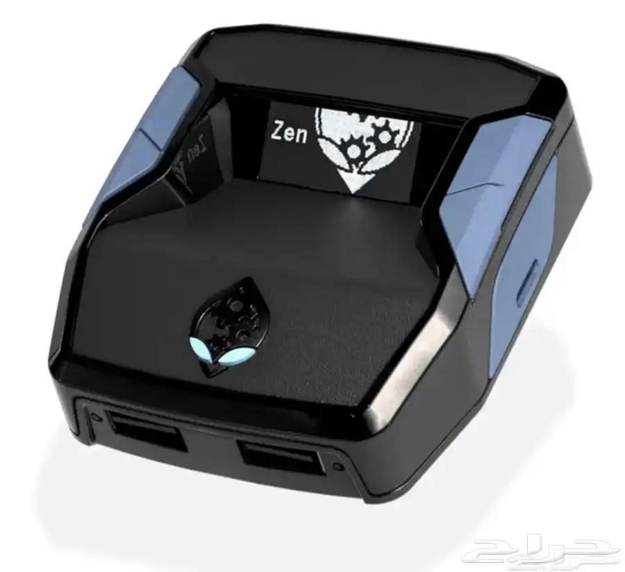 A crown piece with four scripts on it64545076349569110