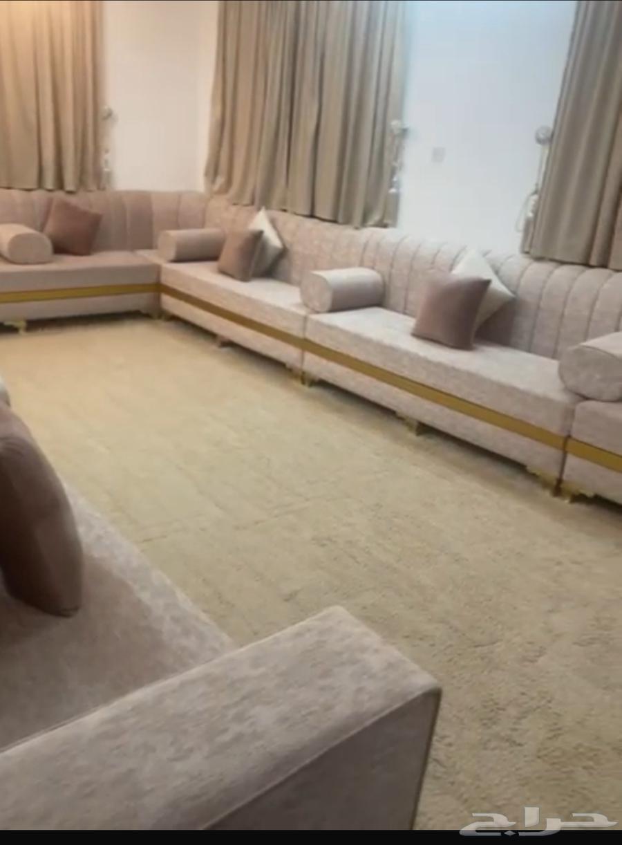 Sofa, curtains, and a living room carpet64544100595842112