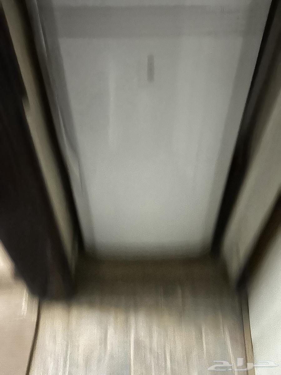 ثلاجه شارب للبيع   كنب قطعتين ( جلسه )64550874203138110