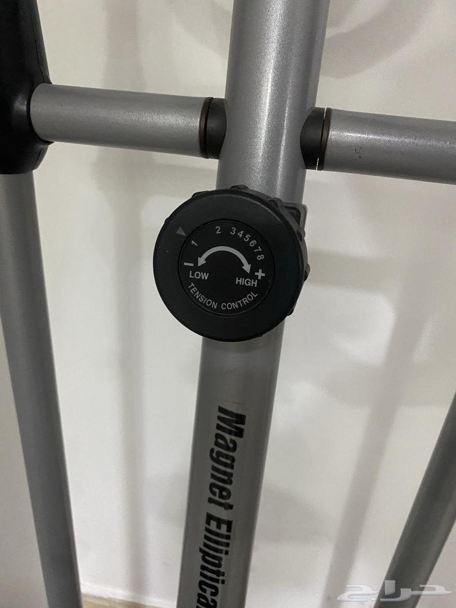 Bicycle device (optical) company name64553144324738112