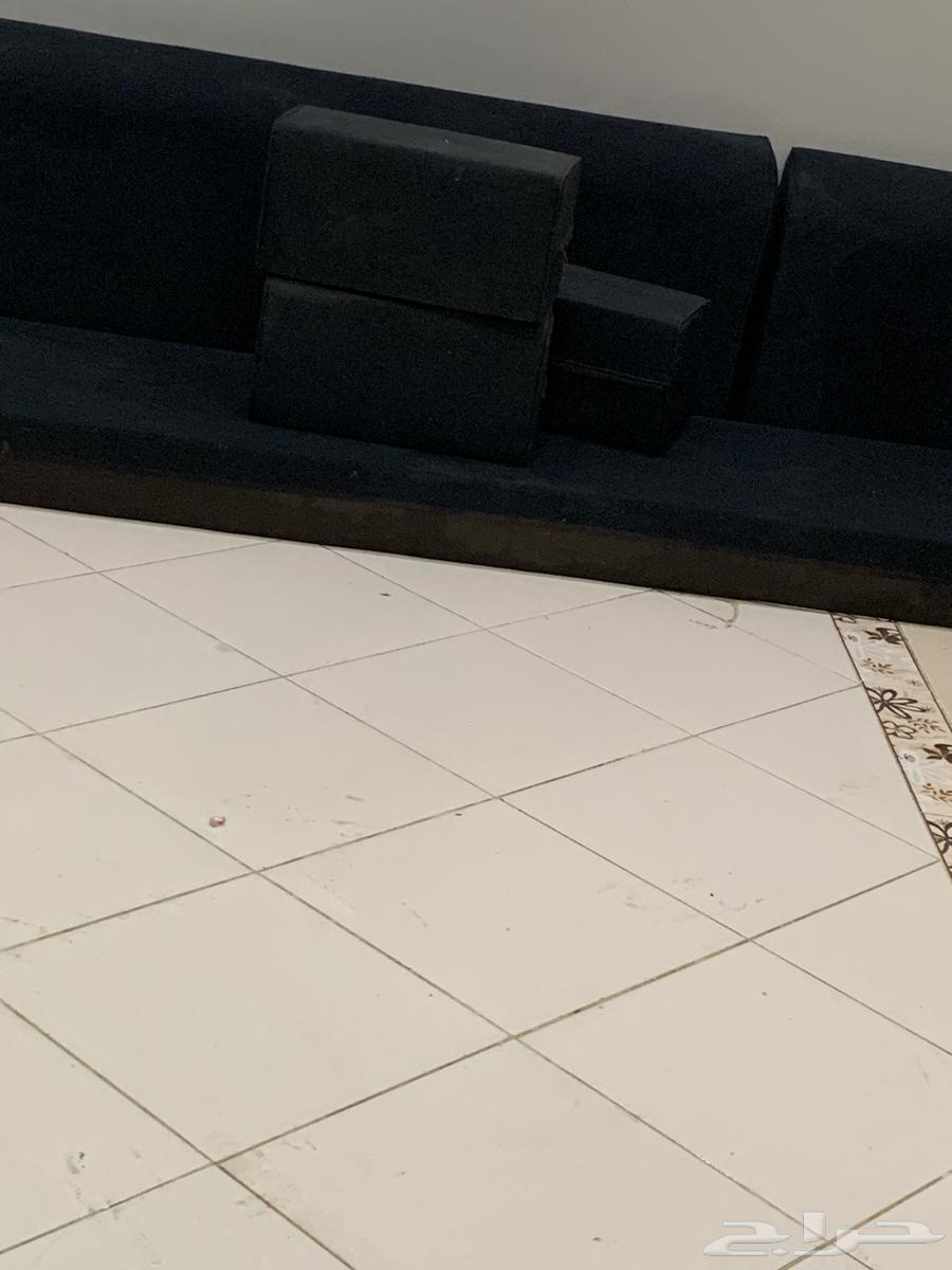 مساند للبيع اللون أسود خمسة في أربعة64551119097858114