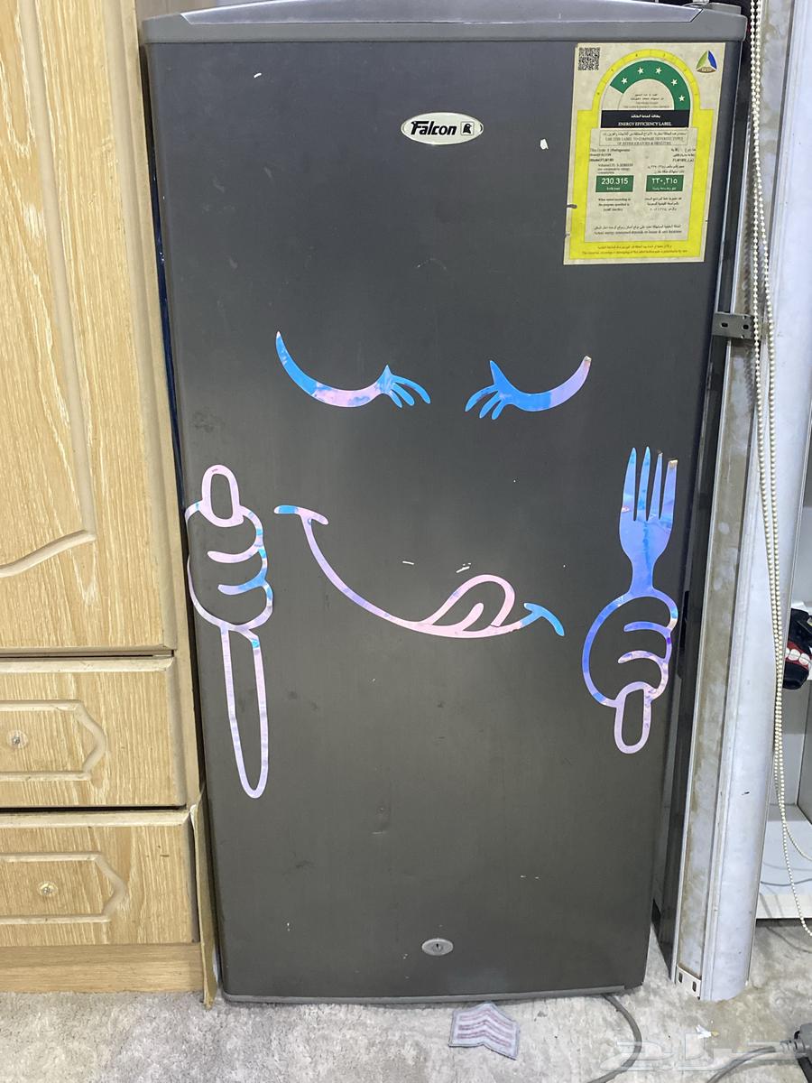 ثلاجة متوسطة للبيع64546567804674110