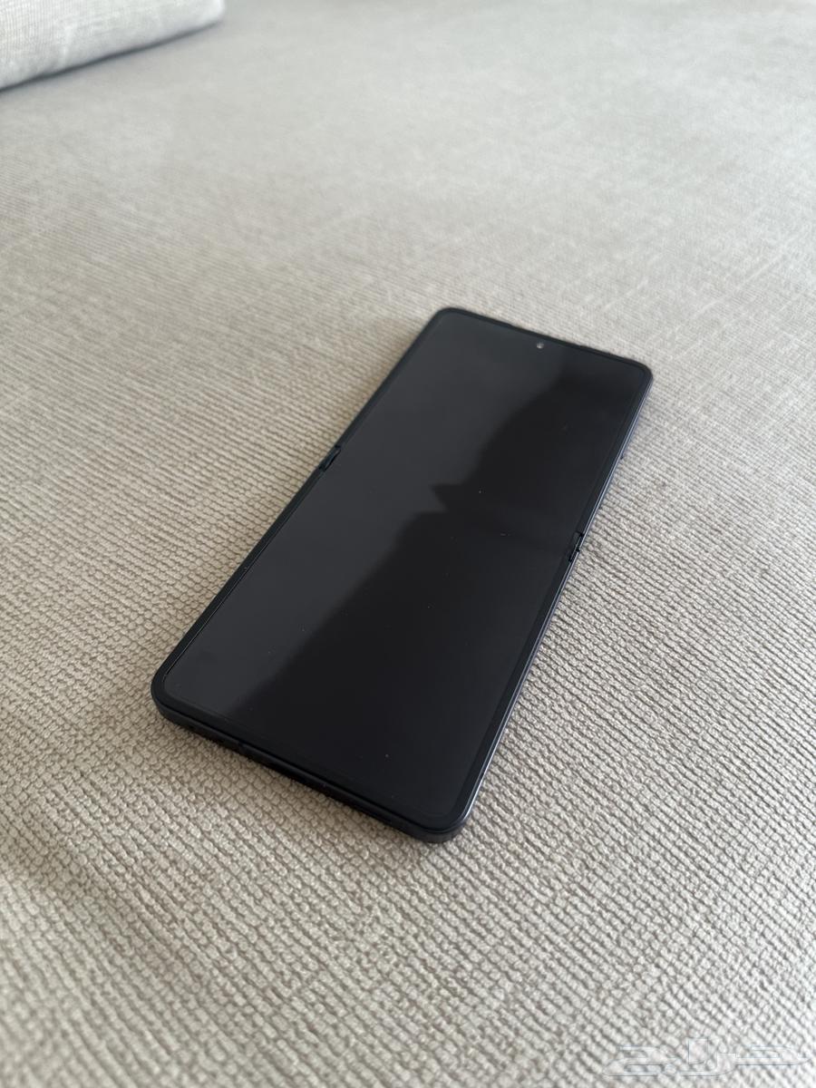 ارخص جالكسي زد فليب 7   Galaxy Z Flip 764547082694531112