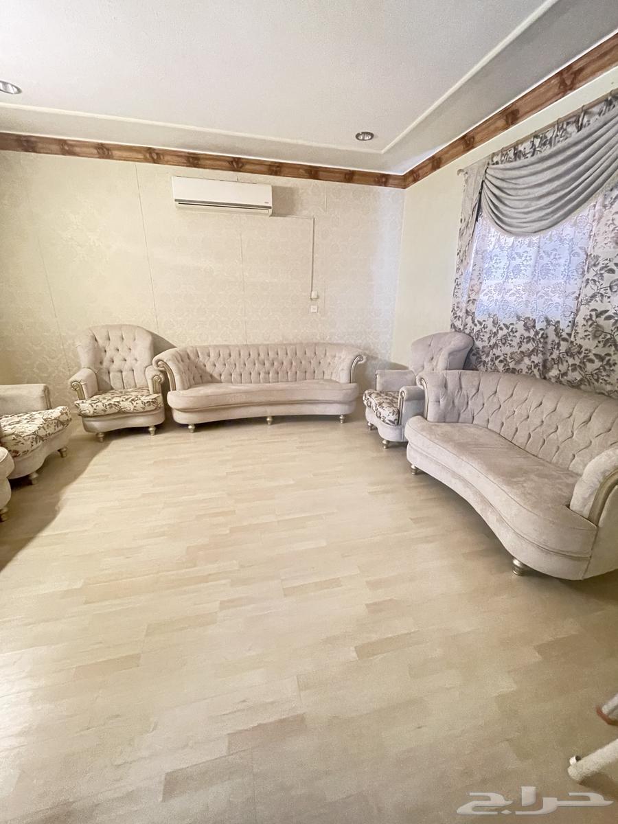 اثاث مجلس نظيف جدا الحد 50064553144396547111