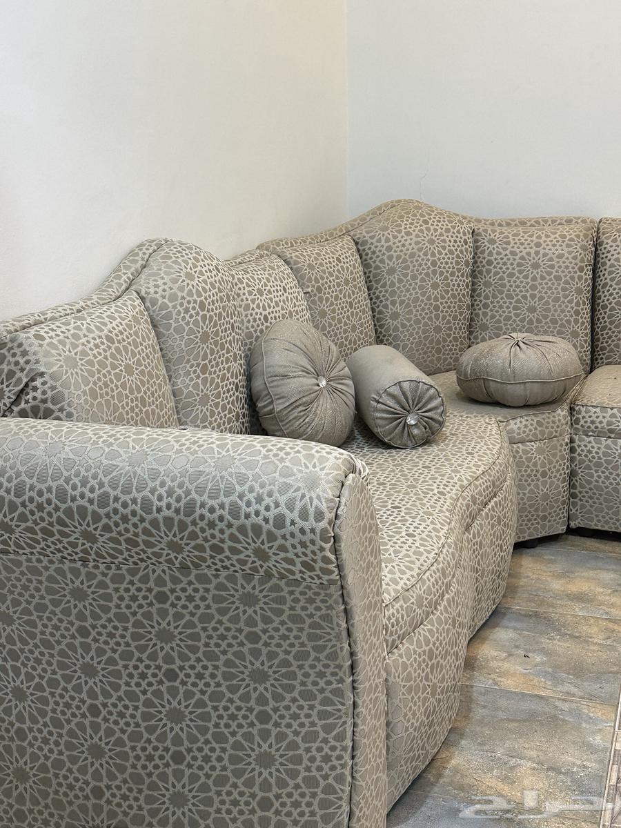 Sofa for sale in Taif with cover64550332513793112