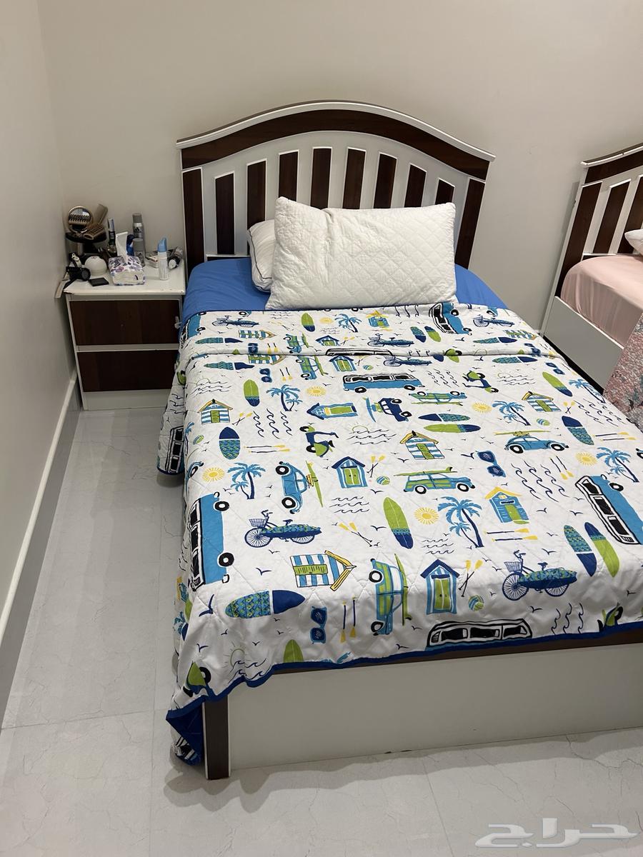 5-piece bedroom set with two mattresses64550661542531110