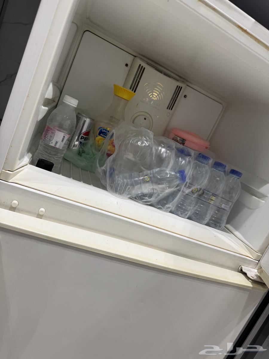 ثلاجه نوع فالكون نظيفه جدا64546082346882113