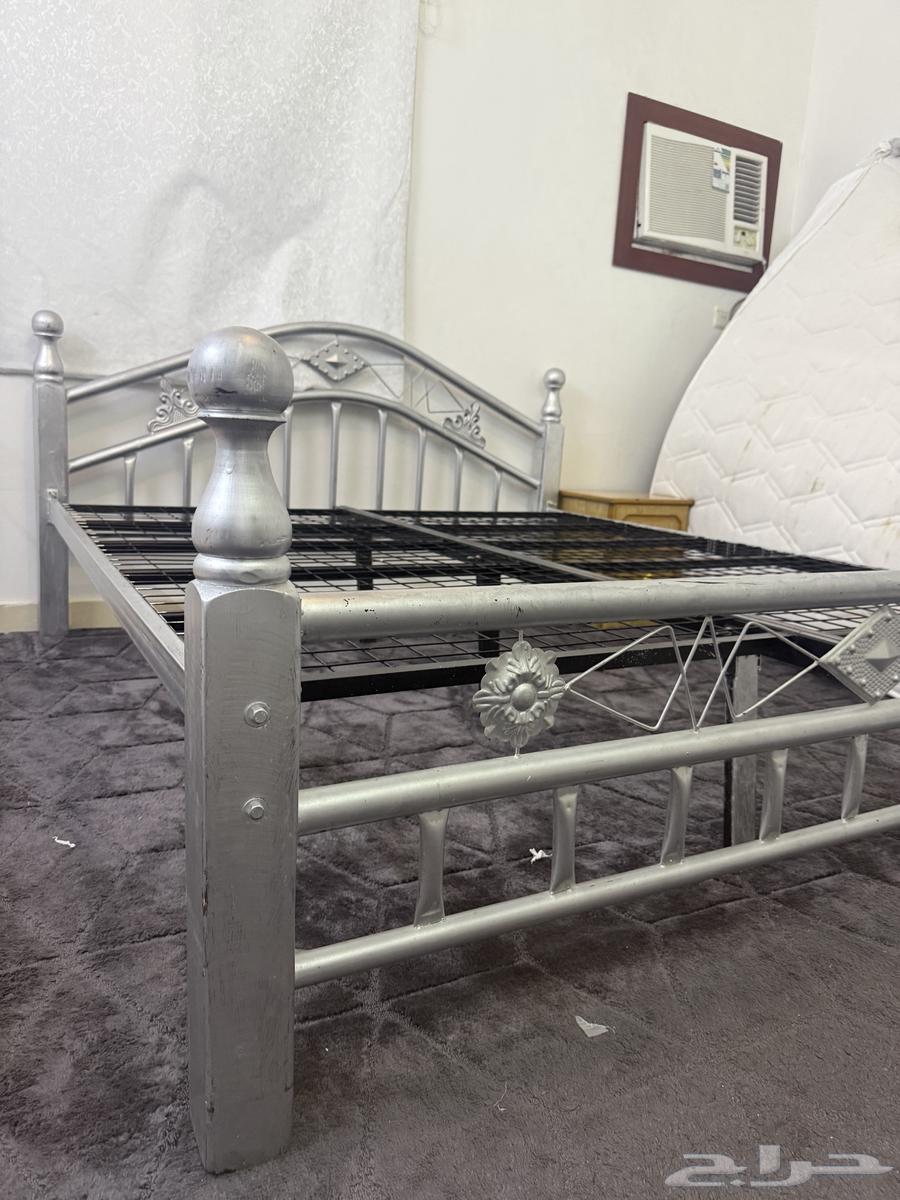 دولاب ملابس حديد اصلي للبيع64539711941506113