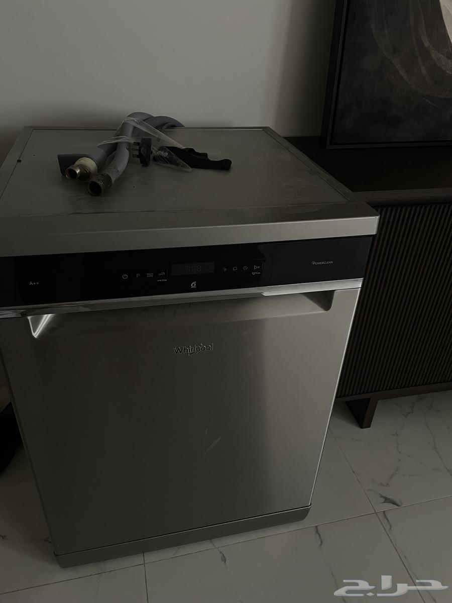 غسالة صحون ماركة ويربول64547138191233112