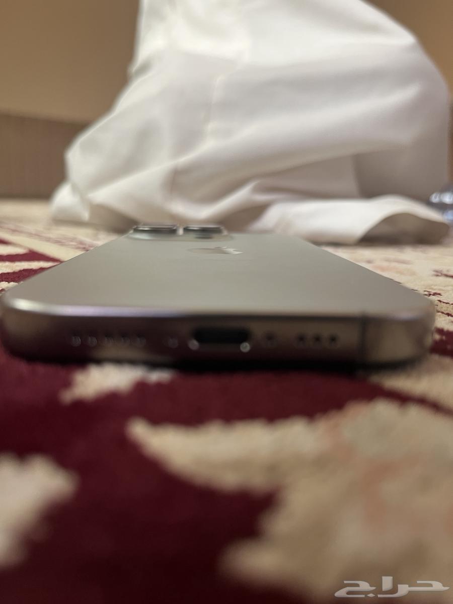 iPhone 16 Pro 256GB with 100% battery, the phone is very clean64547457381379111