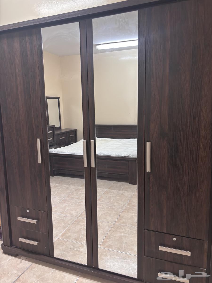 غرفة نوم جديده استعمال خفيف 6 قطع64549945480834113