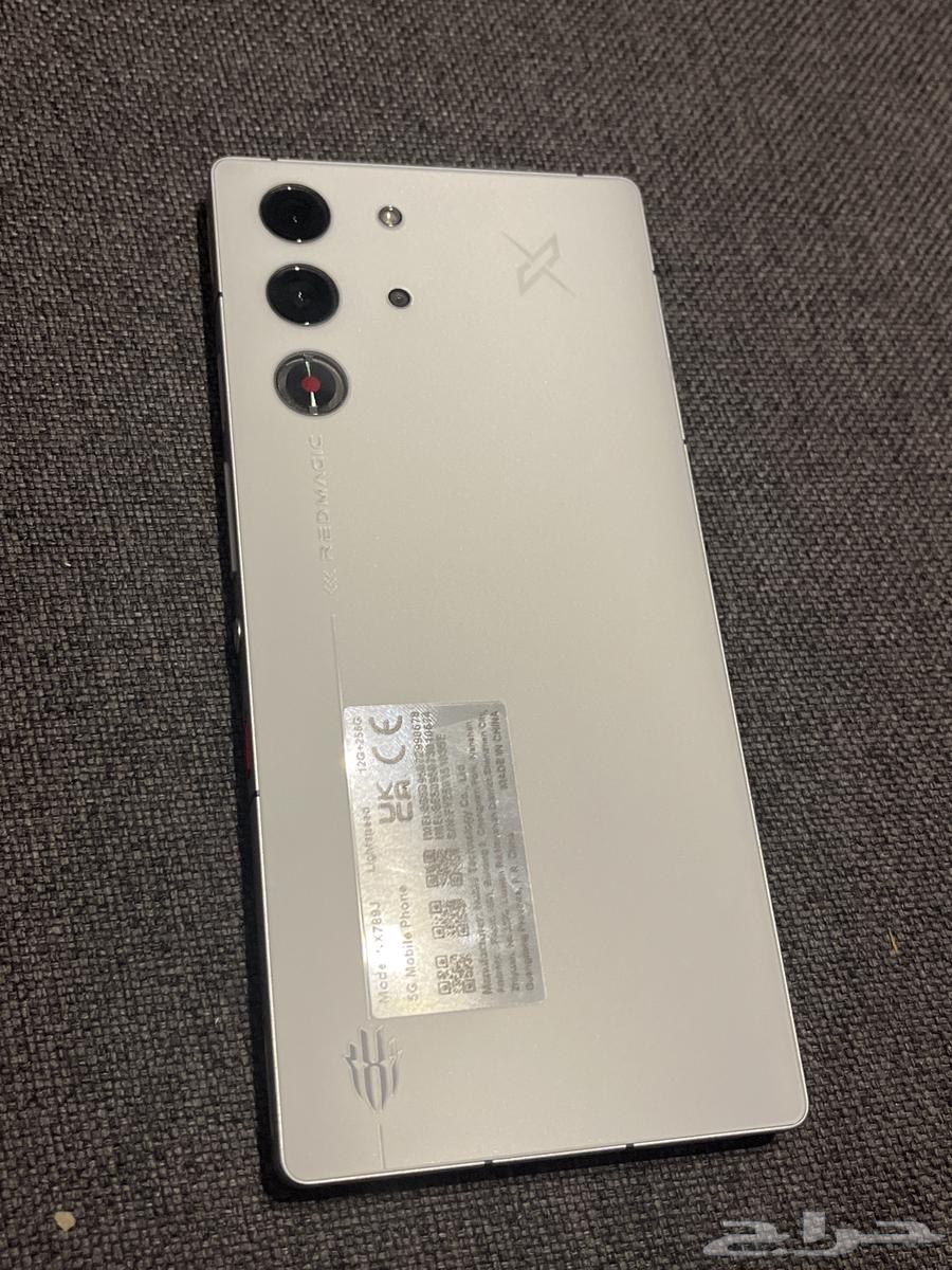 RedMagic 10 Pro device in very clean condition64549331585283112